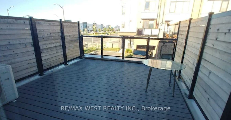 149 Salterton Circle, Vaughan, ON, L6A 4Z2 - 3