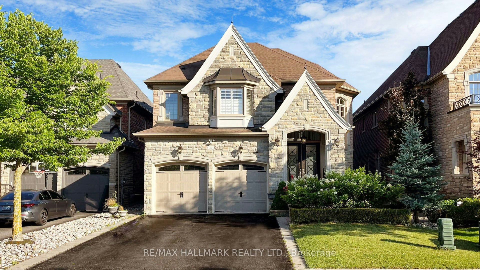 39 Lilly Valley Crescent, King, ON, L7B 0B5