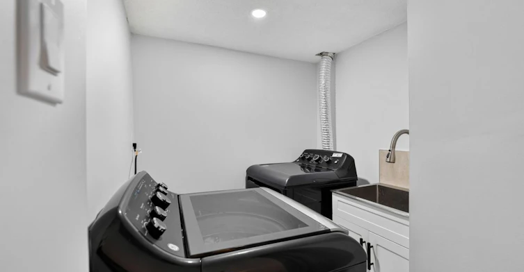 BSMT-32 Summerlea Street, Markham, ON, L3S 4H7 - 3