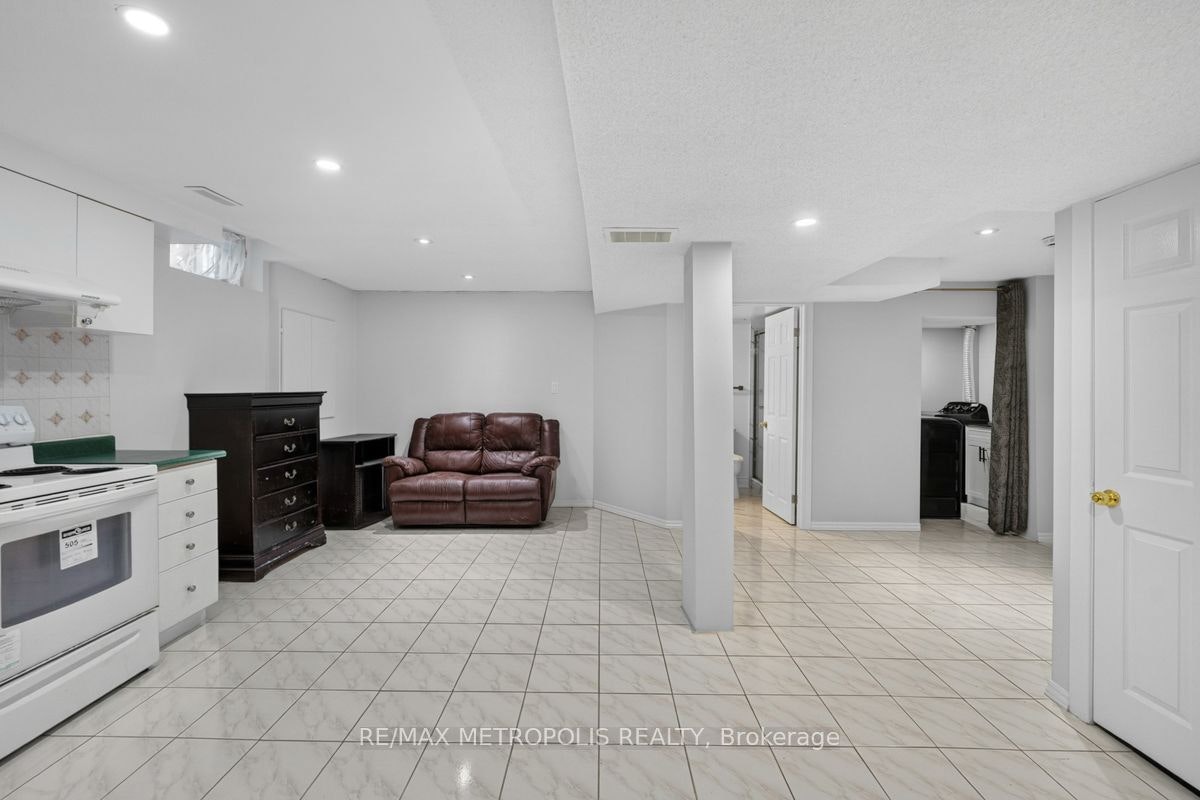 BSMT-32 Summerlea Street, Markham, ON, L3S 4H7 - 19