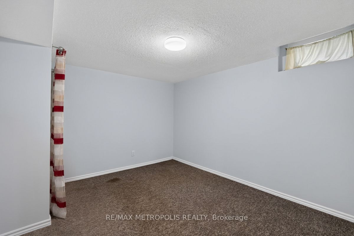 BSMT-32 Summerlea Street, Markham, ON, L3S 4H7 - 17