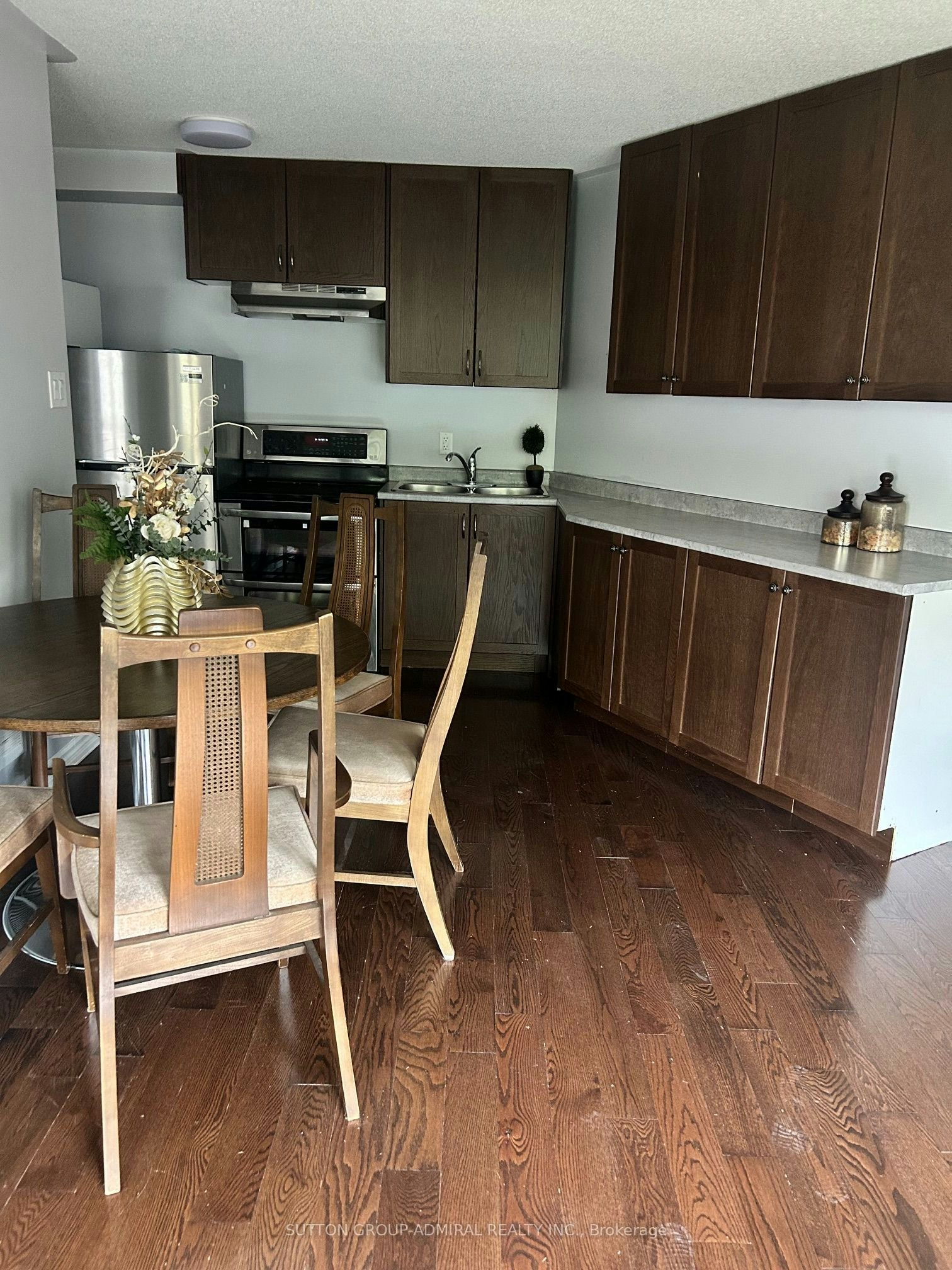307 Chatfield Drive, Vaughan, ON, L4H 3R7 - 4