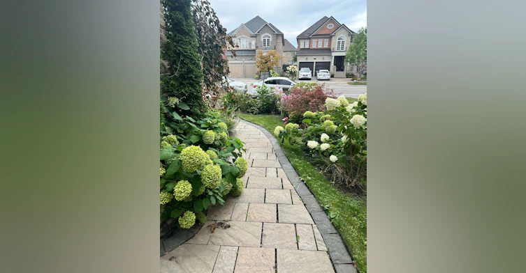 307 Chatfield Drive, Vaughan, ON, L4H 3R7 - 2
