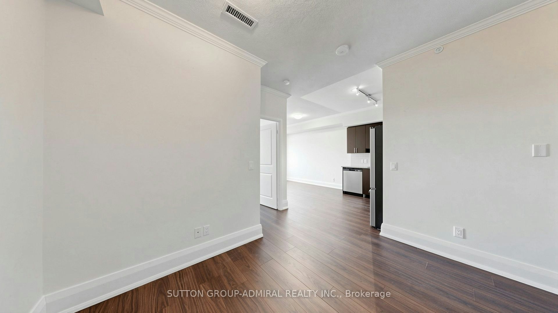 406-85 North Park Road - 3