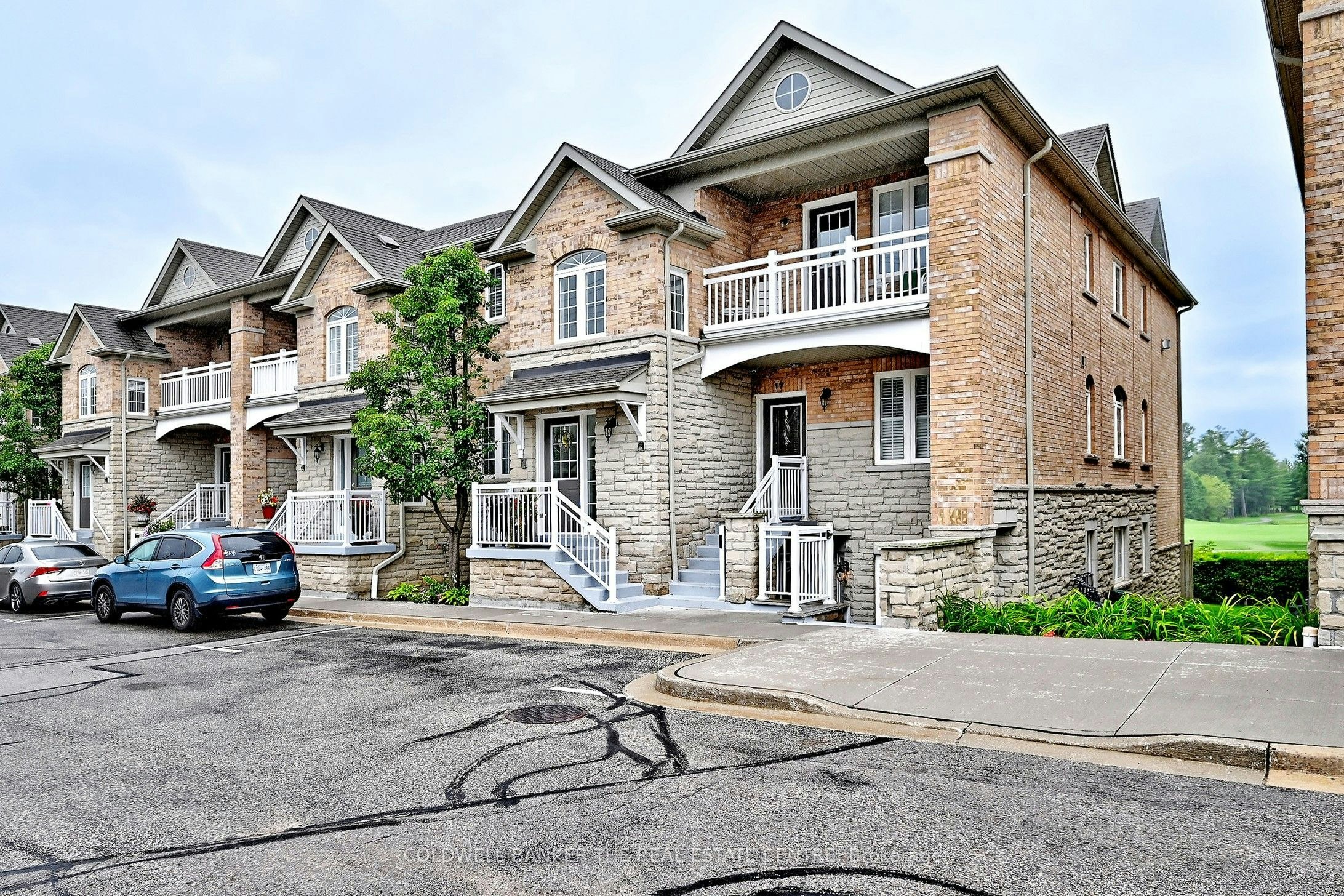 16-520 Silken Laumann Drive, Newmarket, ON, L3X 2S7