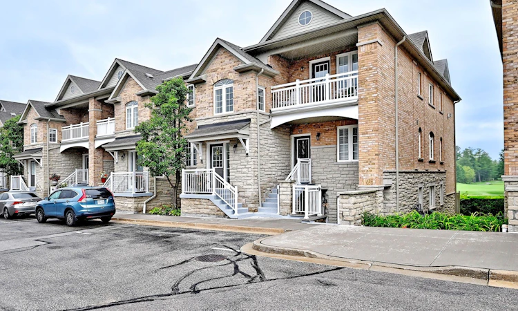 16-520 Silken Laumann Drive