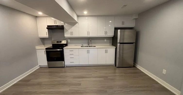 52 Herefordshire Crescent, East Gwillimbury, ON, L9N 0B7 - 5