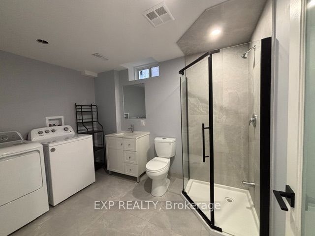 52 Herefordshire Crescent, East Gwillimbury, ON, L9N 0B7 - 10