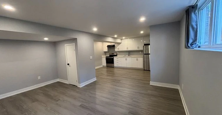 52 Herefordshire Crescent, East Gwillimbury, ON, L9N 0B7 - 6