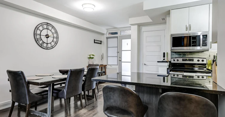 29-8169 Kipling Avenue, Vaughan, ON, L4L 0G4 - 9