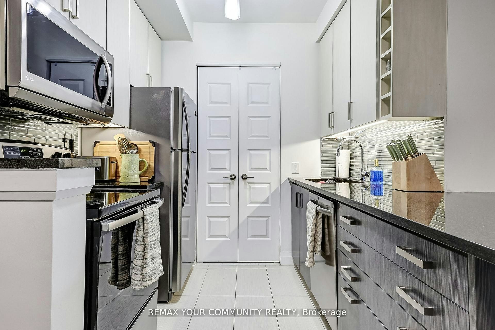 29-8169 Kipling Avenue, Vaughan, ON, L4L 0G4 - 7