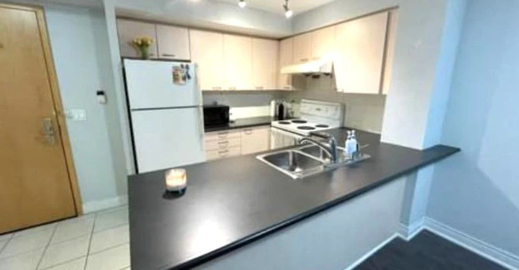 522-48 Suncrest Boulevard, Markham, ON, L3T 7Y5 - 4