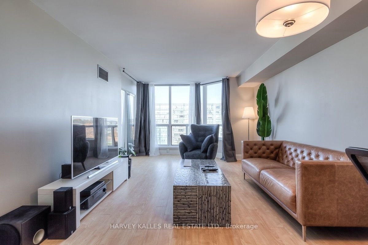 710-175 Cedar Avenue, Richmond Hill, ON, L4C 9V3