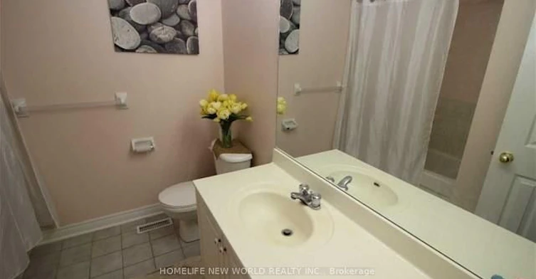 76 Pond Drive, Markham, ON, L3T 7V2 - 4