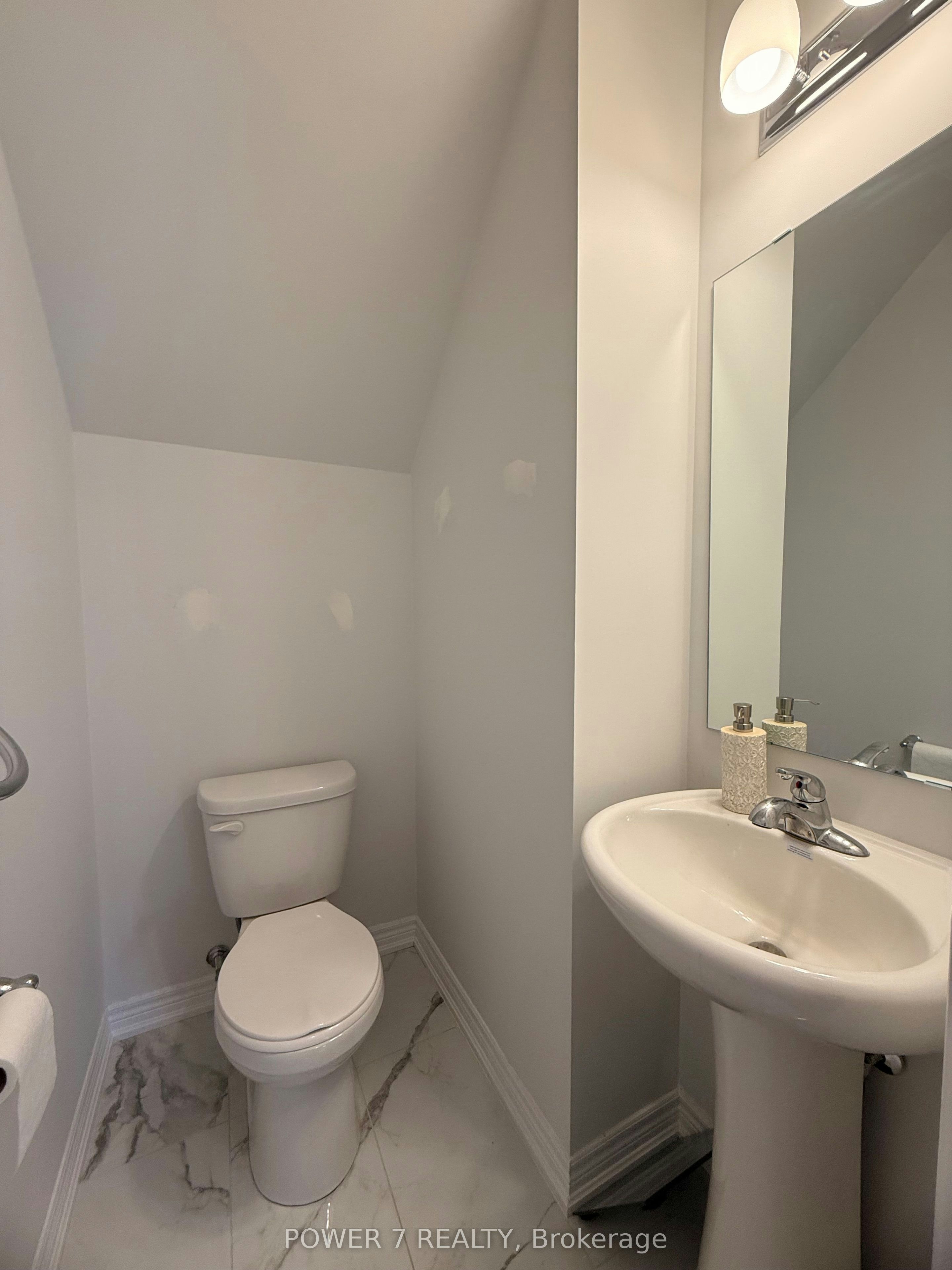 583 White's Hill Avenue, Markham, ON, L6B 1N9 - 5