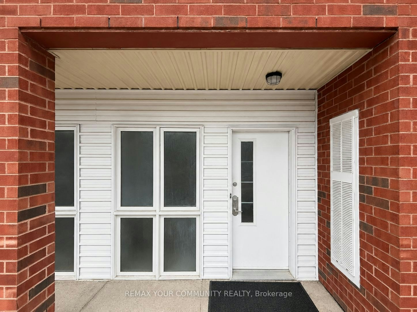 102-1 Center Street W, Richmond Hill, ON, L4C 3P3 - 2