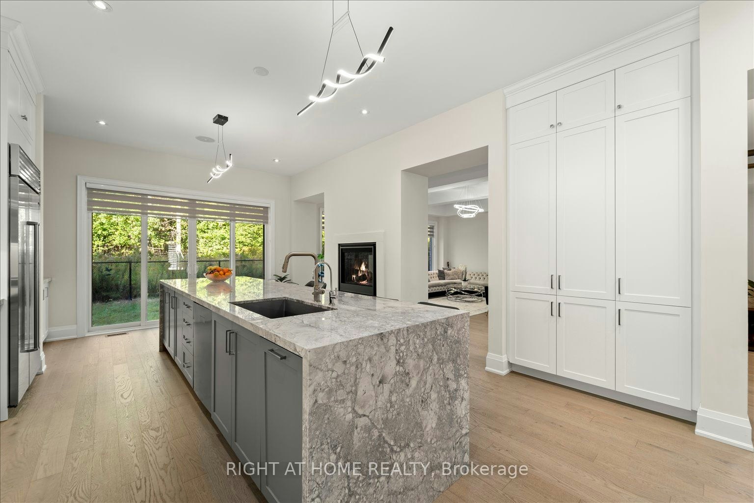 121 Milky Way Drive, Richmond Hill, ON, L4C 4L9 - 7