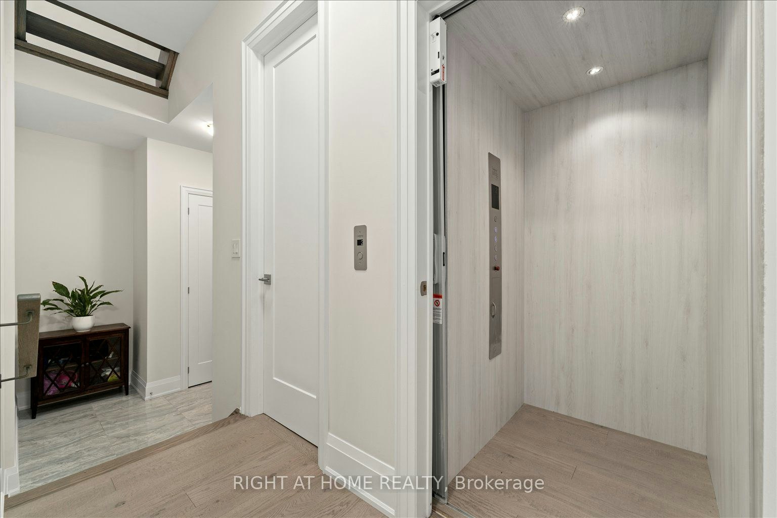 121 Milky Way Drive, Richmond Hill, ON, L4C 4L9 - 17