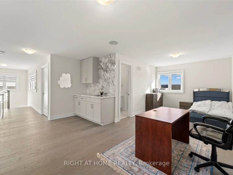 121 Milky Way Drive, Richmond Hill, ON, L4C 4L9 - 36