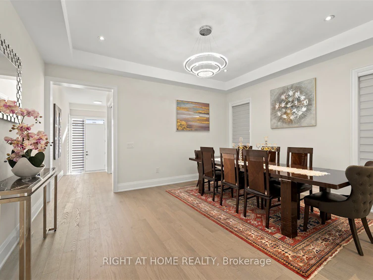121 Milky Way Drive, Richmond Hill, ON, L4C 4L9 - 4