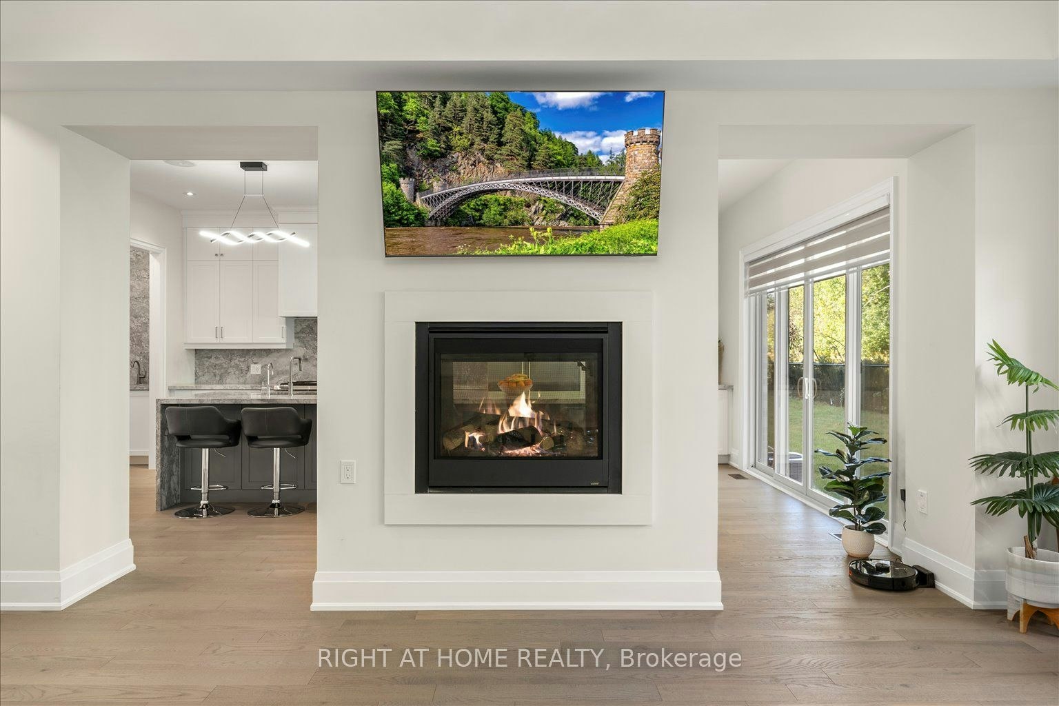 121 Milky Way Drive, Richmond Hill, ON, L4C 4L9 - 12