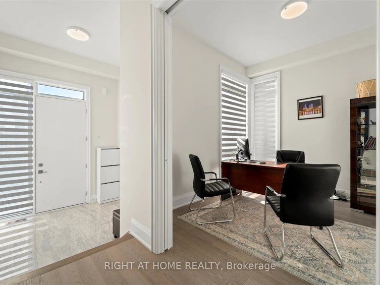 121 Milky Way Drive, Richmond Hill, ON, L4C 4L9 - 3