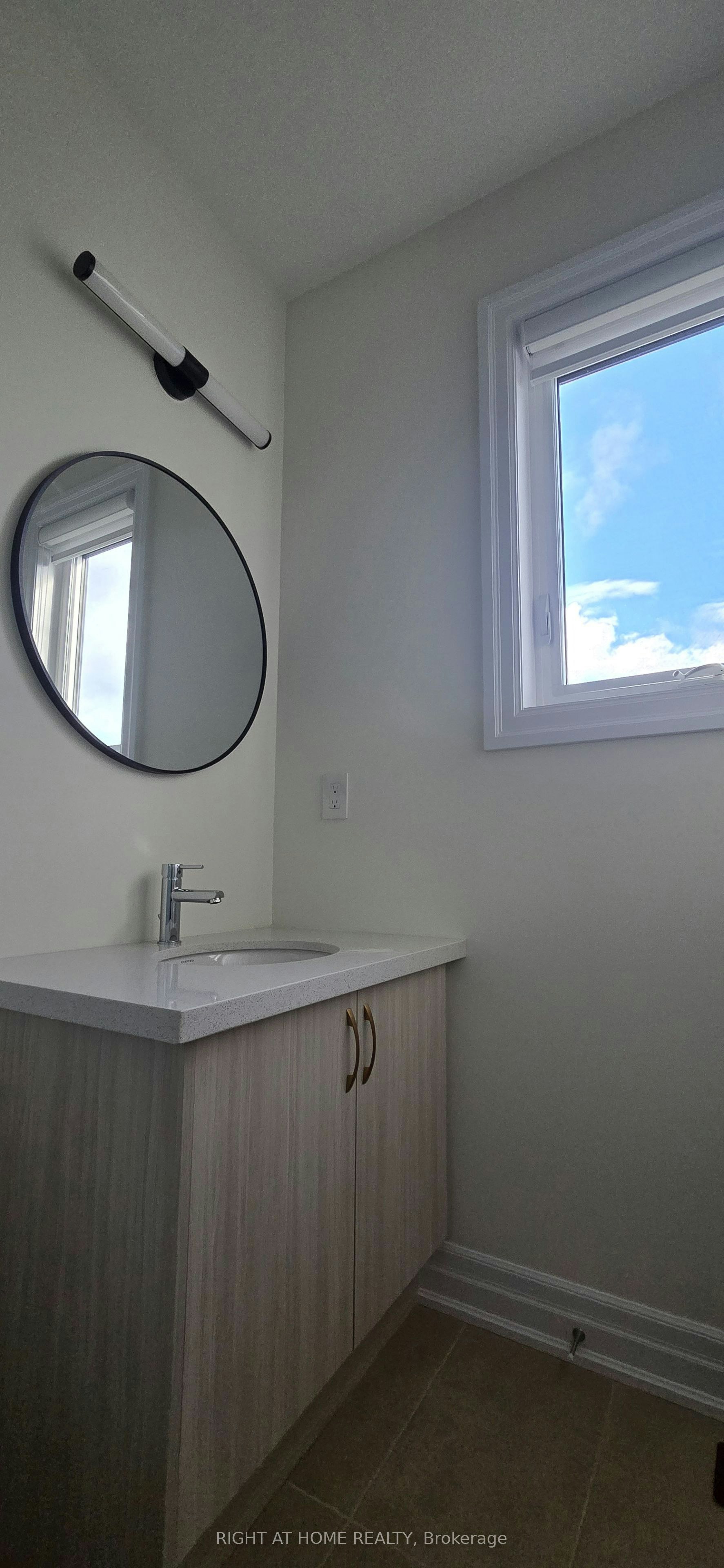 4 Max Bulmer Court, Georgina, ON, L3X 3J9 - 20
