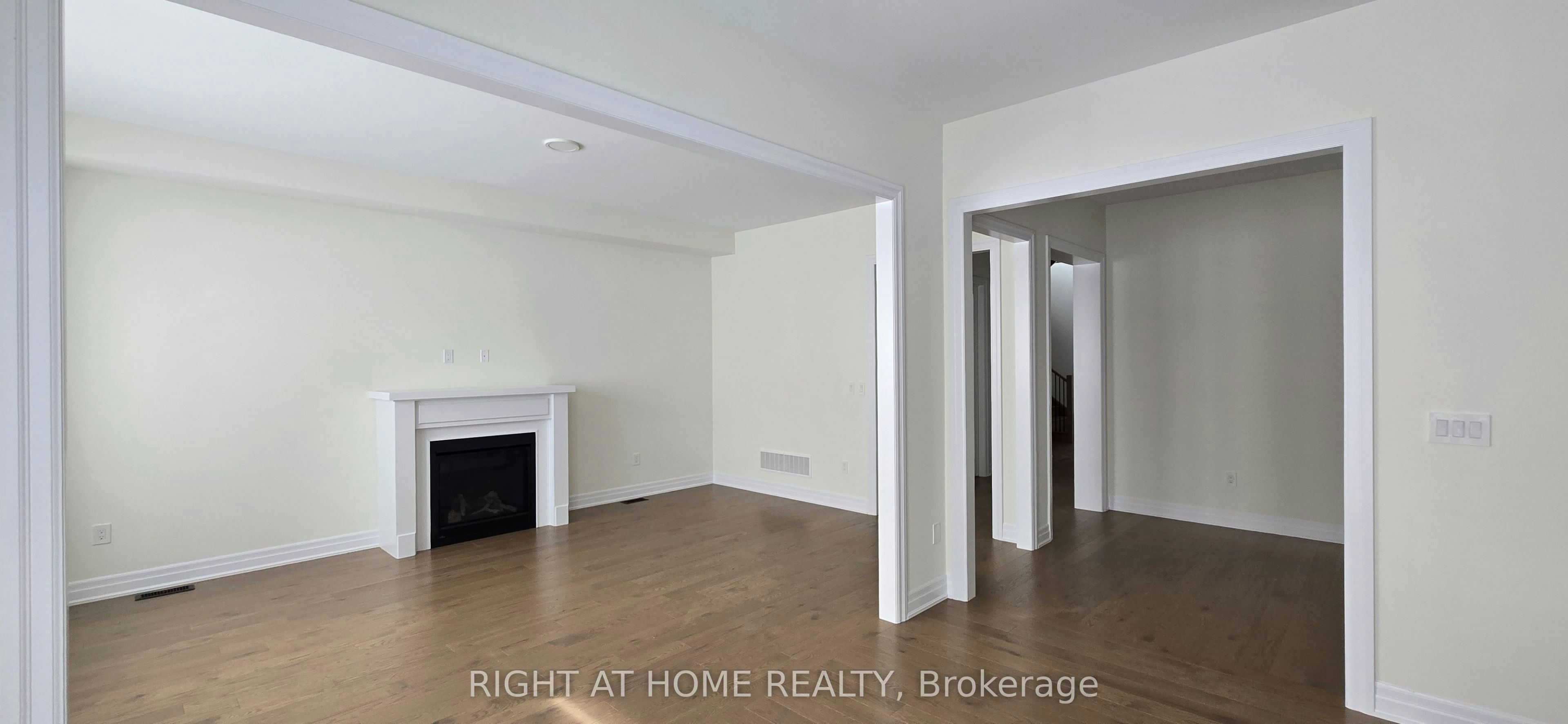 4 Max Bulmer Court, Georgina, ON, L3X 3J9 - 9