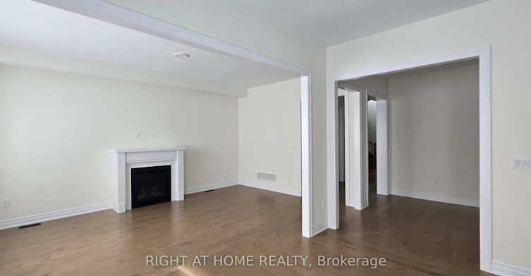 4 Max Bulmer Court, Georgina, ON, L3X 3J9 - 9