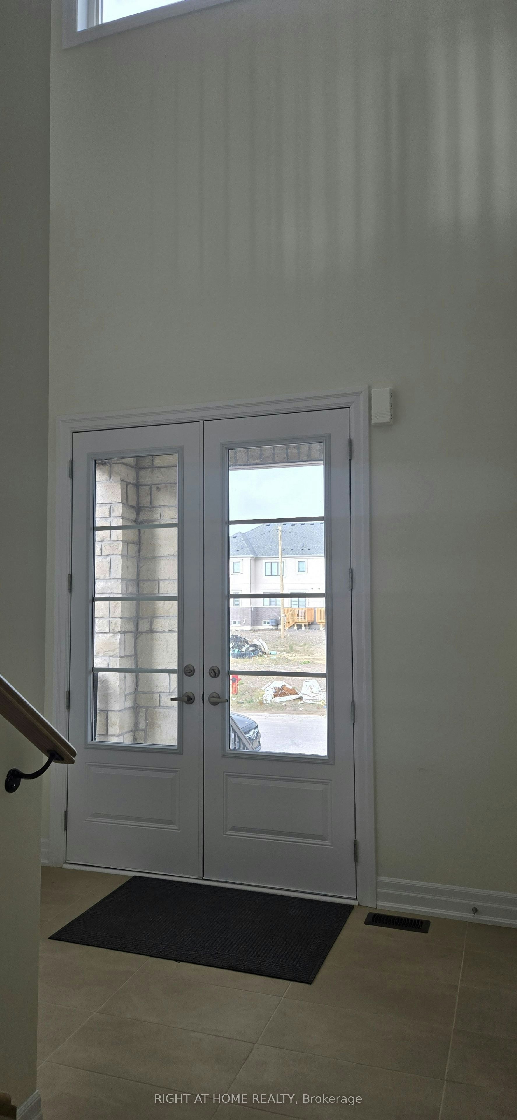 4 Max Bulmer Court, Georgina, ON, L3X 3J9 - 4
