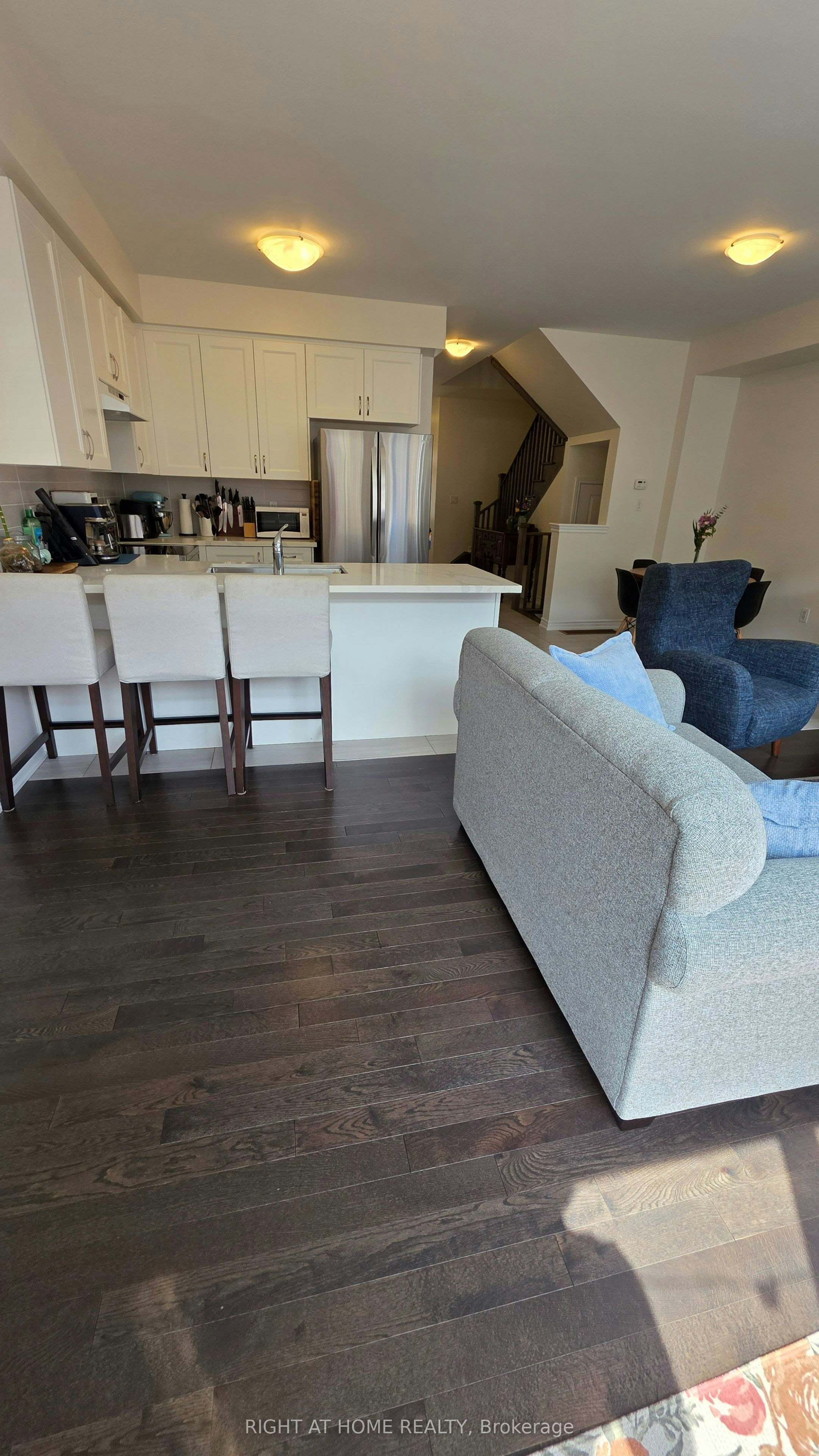 2257 Grainger Loop, Innisfil, ON, L9S 0N1 - 13