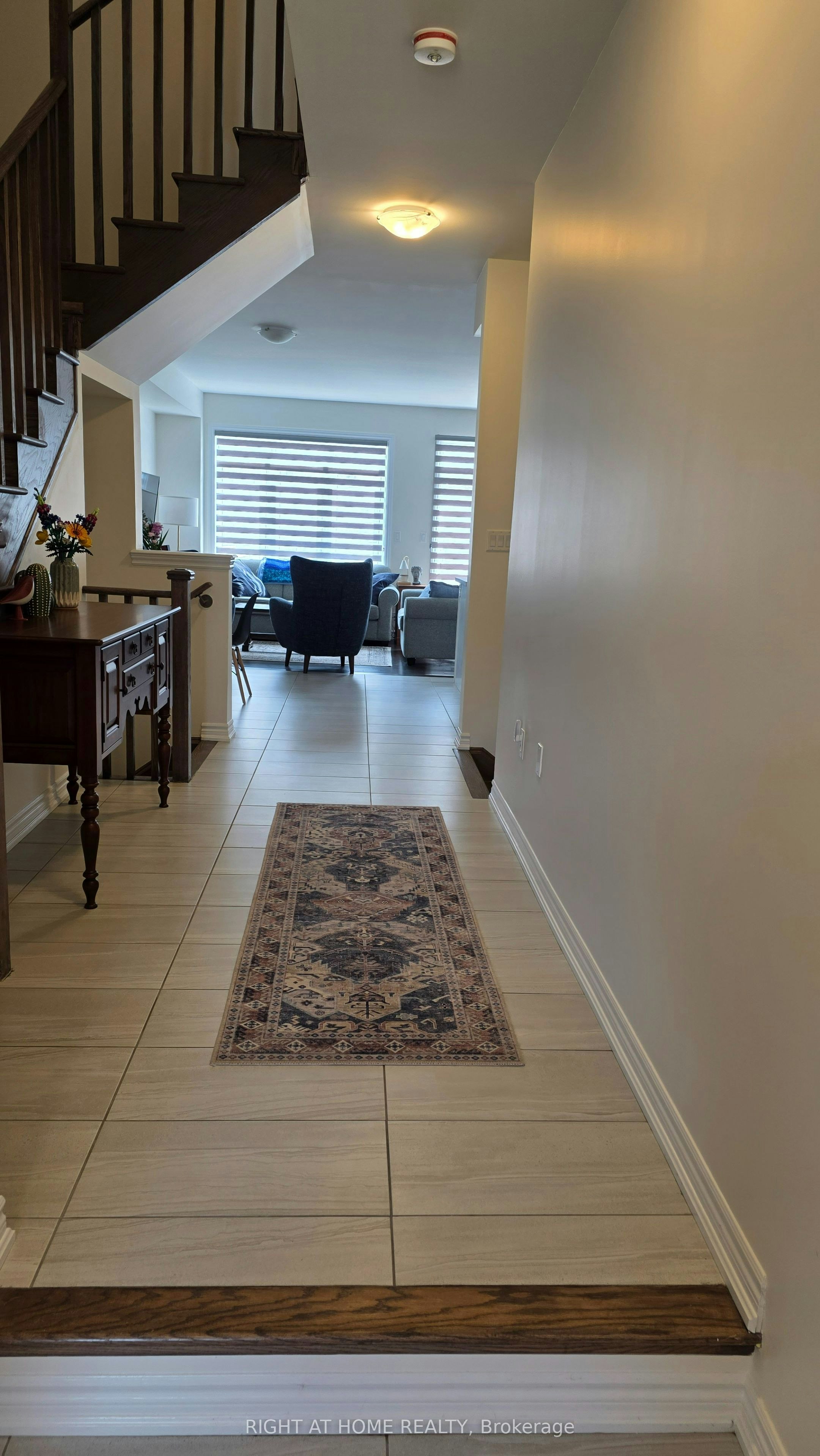 2257 Grainger Loop, Innisfil, ON, L9S 0N1 - 3