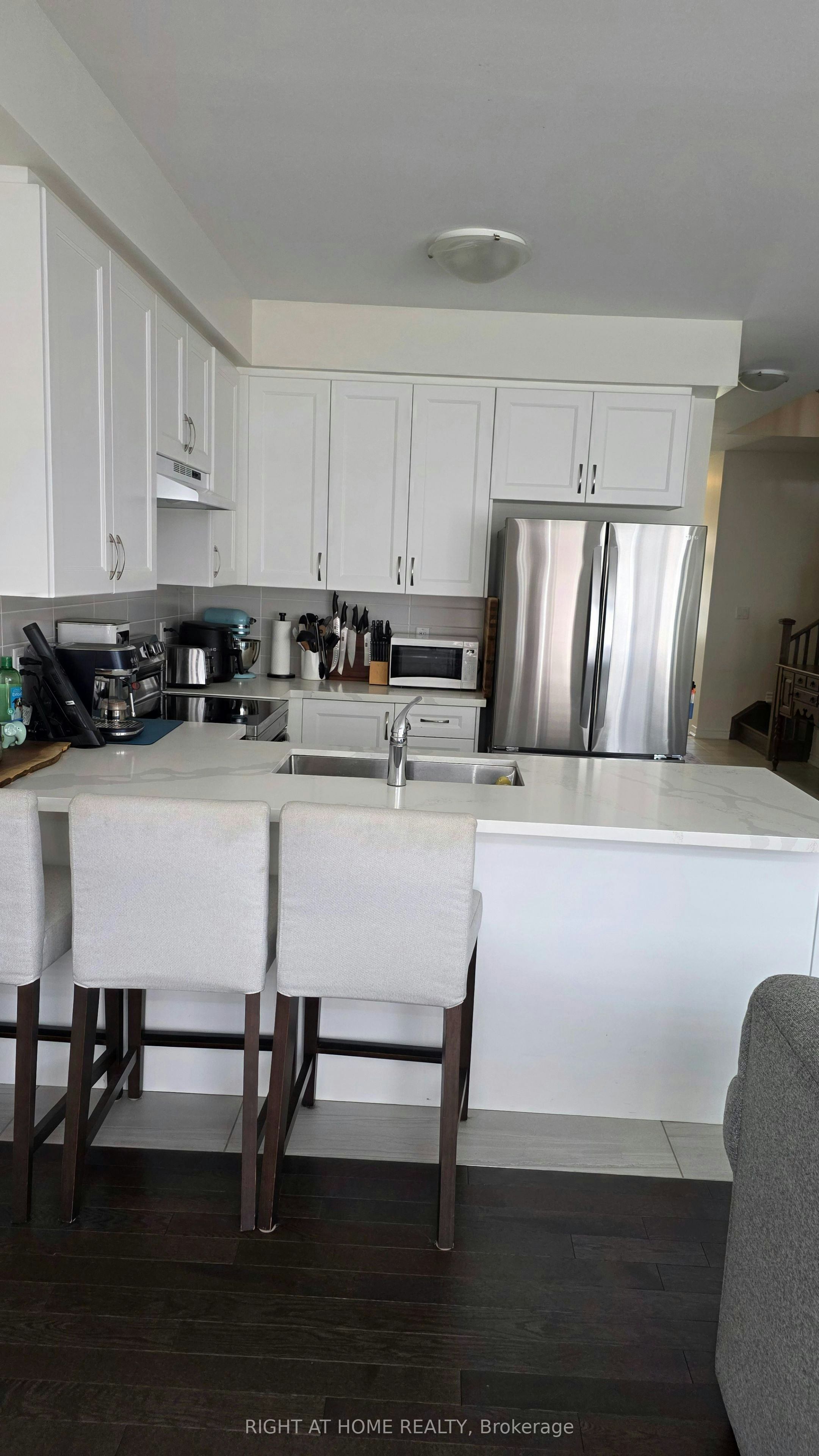 2257 Grainger Loop, Innisfil, ON, L9S 0N1 - 10