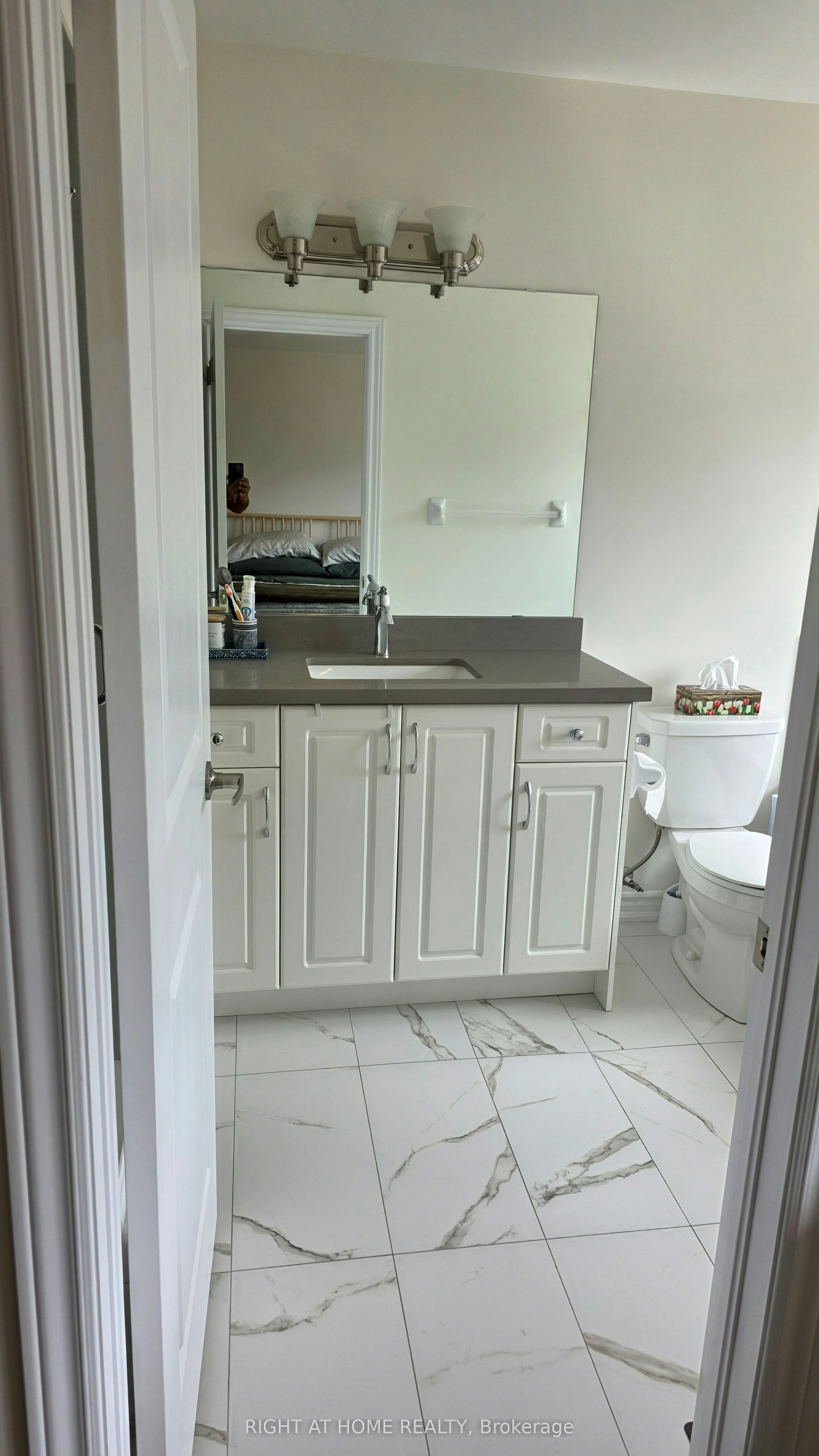 2257 Grainger Loop, Innisfil, ON, L9S 0N1 - 21