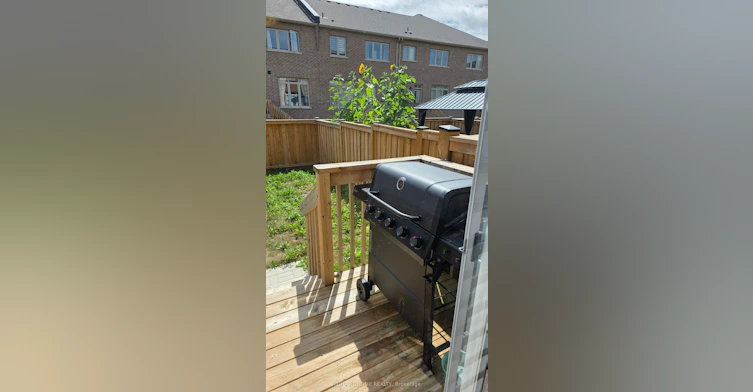 2257 Grainger Loop, Innisfil, ON, L9S 0N1 - 14