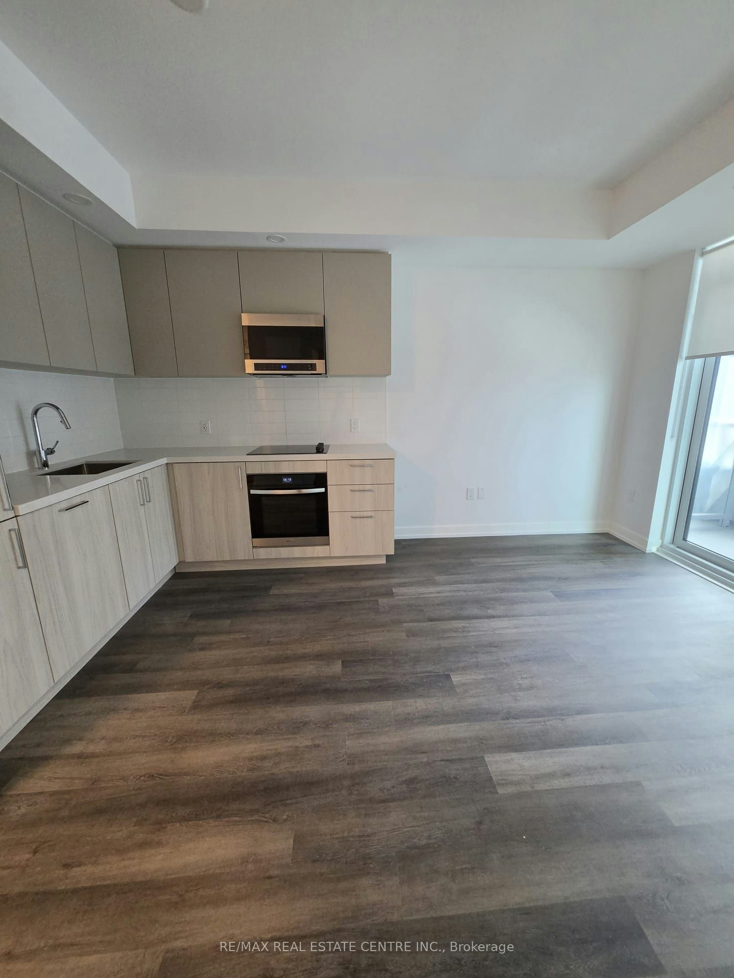 507-21 Meadowdale Road, Vaughan, ON, L4K 0H6 - 2