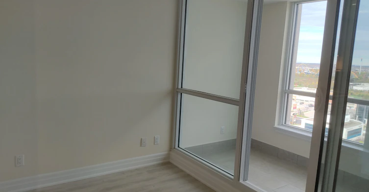 2001-9085 Jane Street, Vaughan, ON, L4K 0L8 - 5