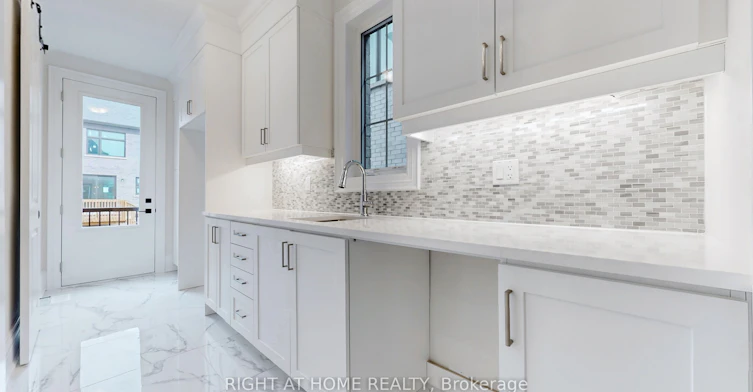 7 Adario Crescent, Vaughan, ON, L3L 0G3 - 15