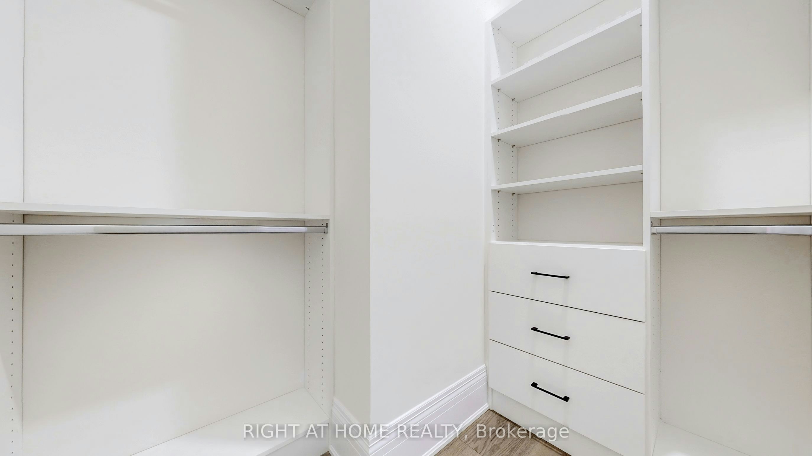 7 Adario Crescent, Vaughan, ON, L3L 0G3 - 40