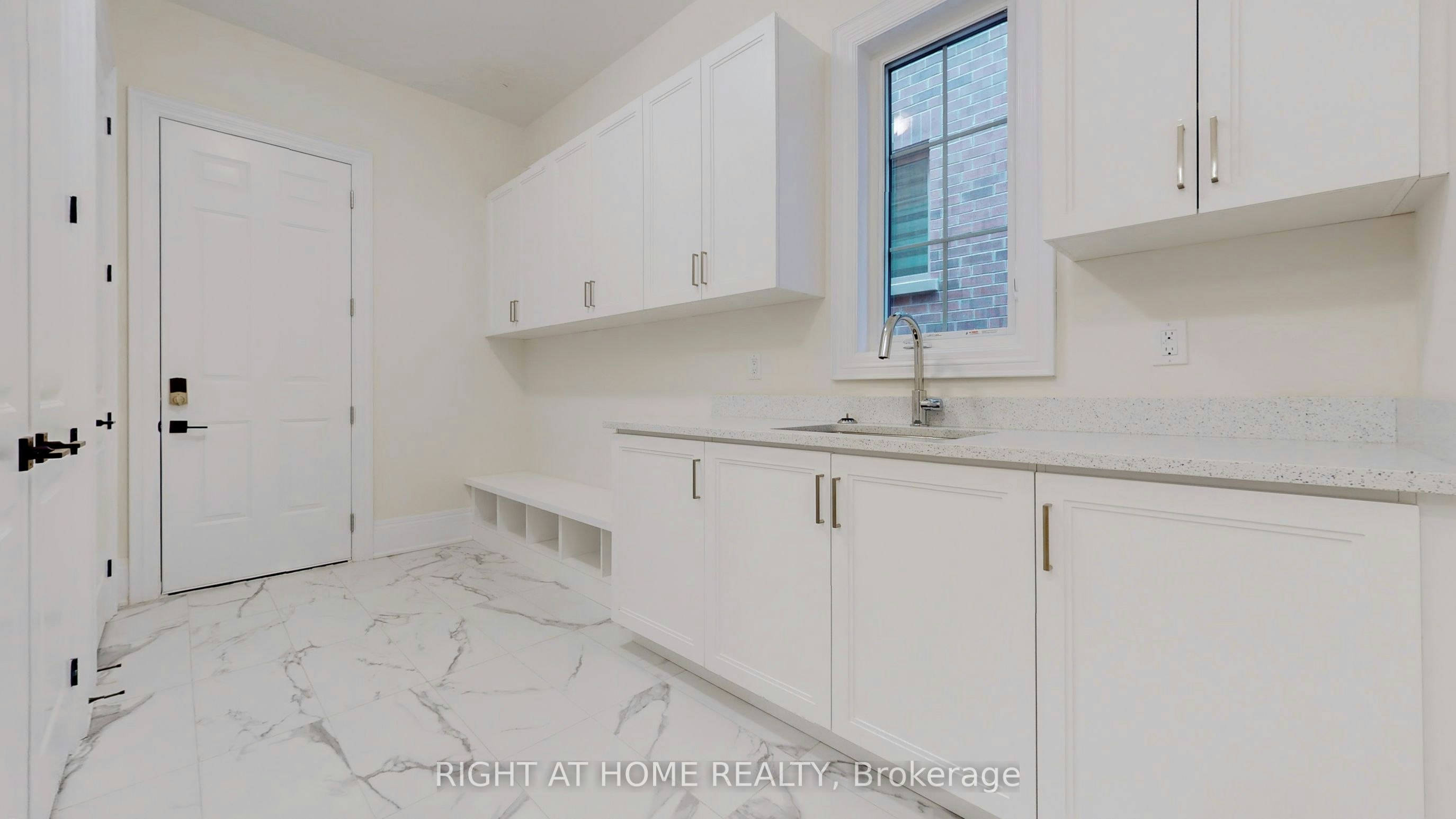 7 Adario Crescent, Vaughan, ON, L3L 0G3 - 23