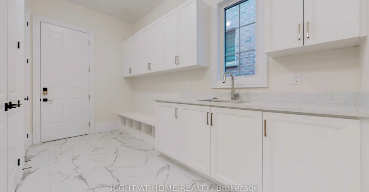 7 Adario Crescent, Vaughan, ON, L3L 0G3 - 23
