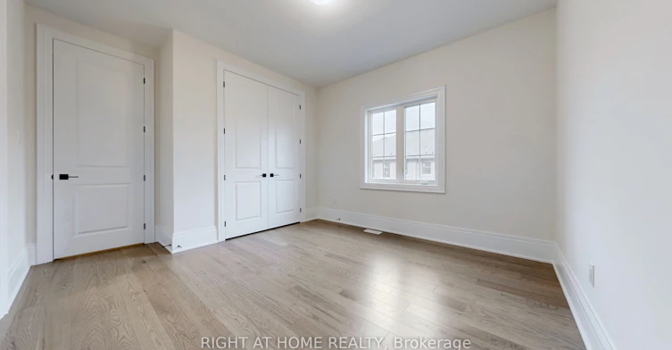 7 Adario Crescent, Vaughan, ON, L3L 0G3 - 47