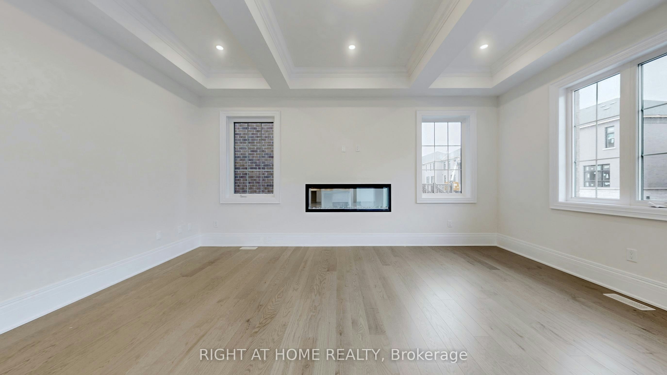 7 Adario Crescent, Vaughan, ON, L3L 0G3 - 4