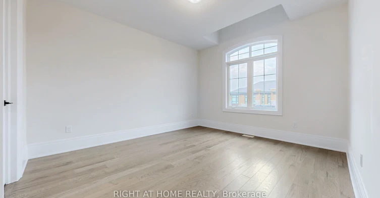 7 Adario Crescent, Vaughan, ON, L3L 0G3 - 42
