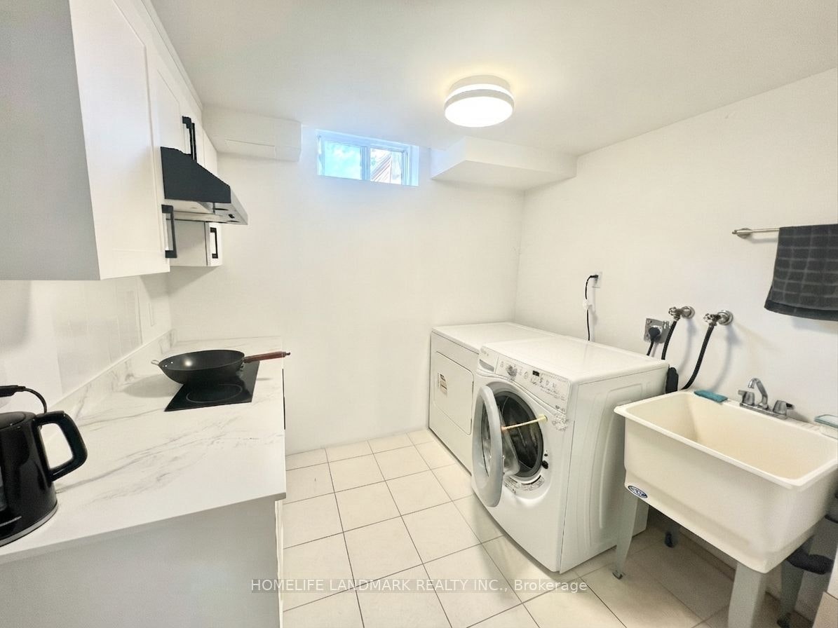 Unit B1-8 Baffin Court, Richmond Hill, ON, L4B 4J7 - 11