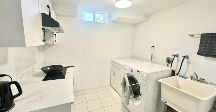 Unit B1-8 Baffin Court, Richmond Hill, ON, L4B 4J7 - 11