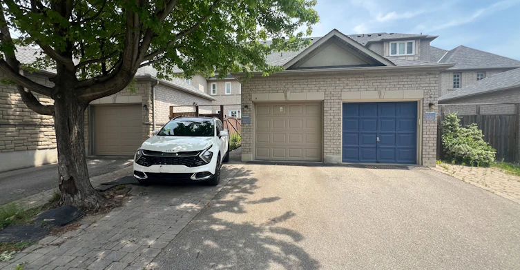 Unit B1-8 Baffin Court, Richmond Hill, ON, L4B 4J7 - 2
