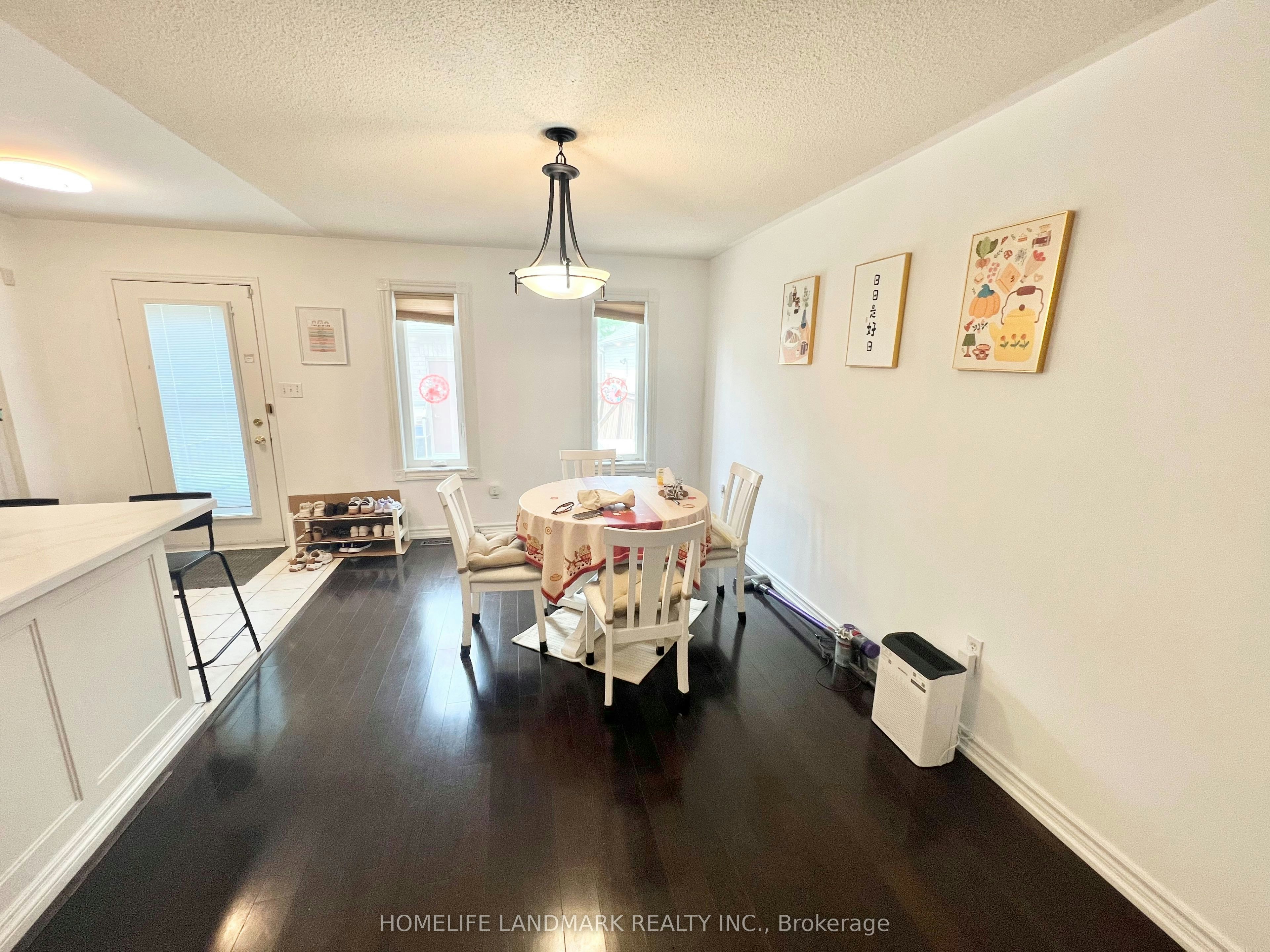 Unit B1-8 Baffin Court, Richmond Hill, ON, L4B 4J7 - 4