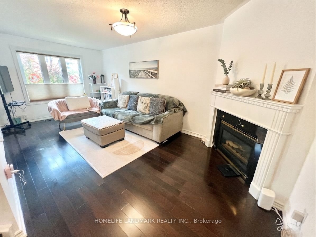Unit B1-8 Baffin Court, Richmond Hill, ON, L4B 4J7 - 5