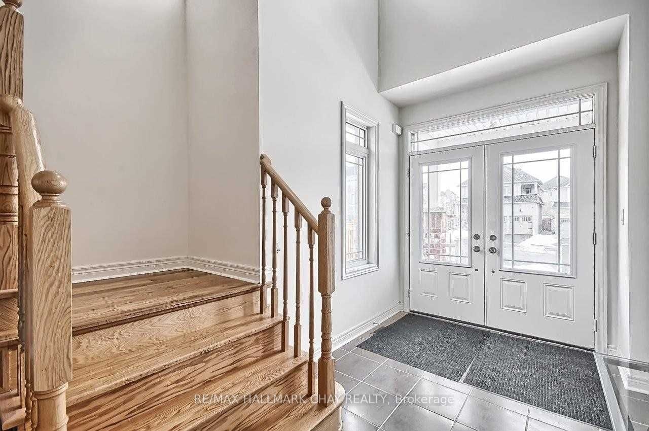 80 Treetops Boulevard, New Tecumseth, ON, L9R 0T2 - 2